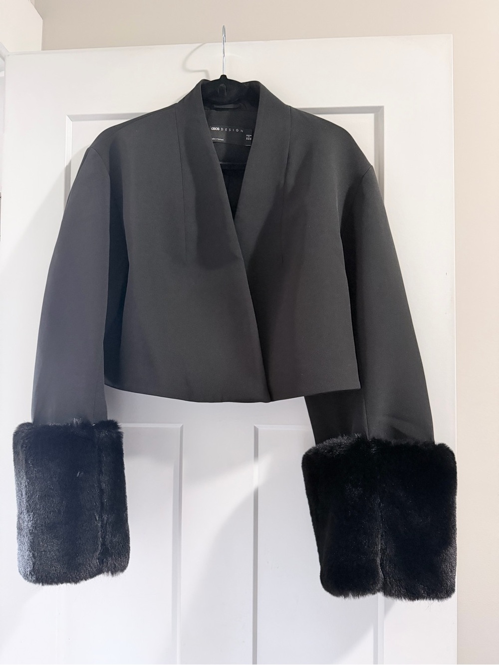 ASOS Black Cropped Jacket with Faux Fur Cuffs Size 8